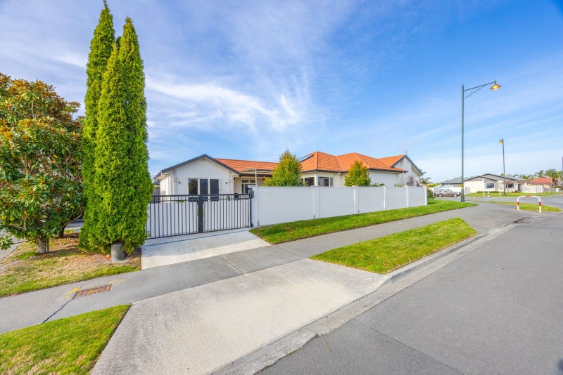 38 Pacific Avenue, Poraiti, Napier - Carousel 2