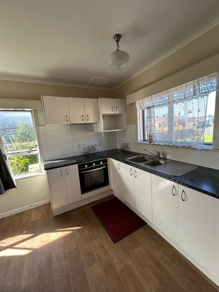 16 Sunnyside Crescent, Papatoetoe, Auckland - Carousel 14