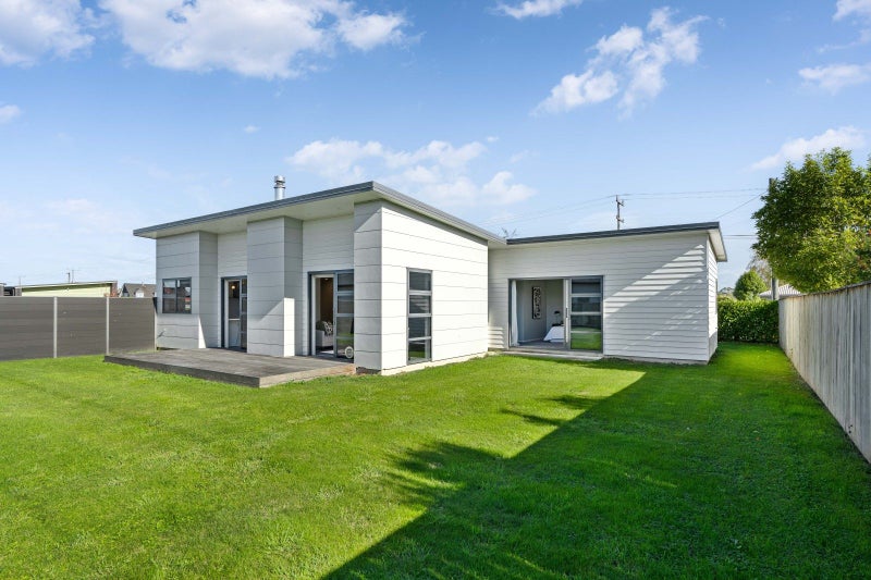 1 Plains Avenue, Masterton, Masterton - Carousel 2