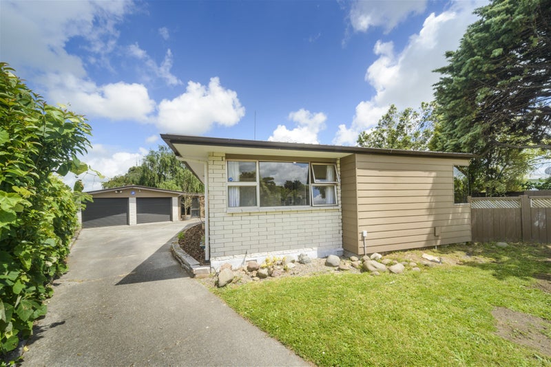 24 Kimberley Grove, Westbrook, Palmerston North - Carousel 19