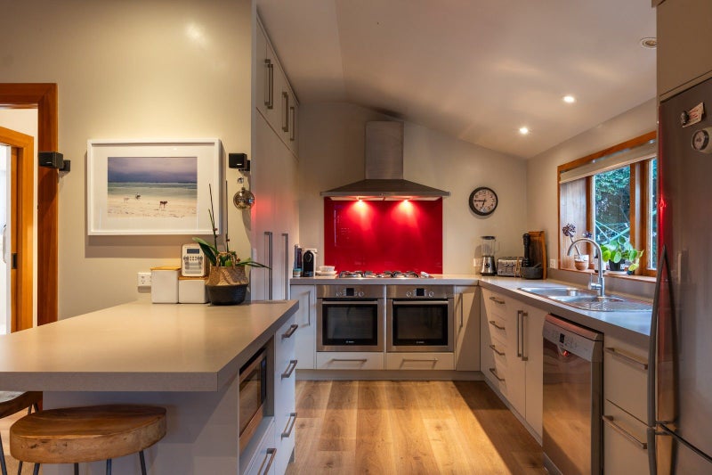 60 Clifford Street, Whataupoko, Gisborne - Carousel 2