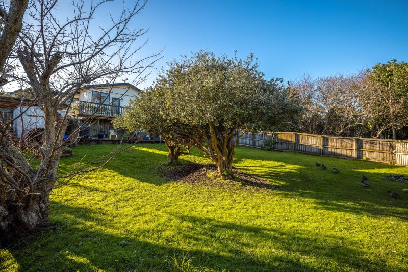 26 Hamilton Road, Surfdale, Waiheke Island - Carousel 16