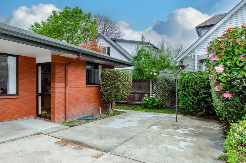 1/2 Thorrington Road, Cashmere, Christchurch - Carousel 21