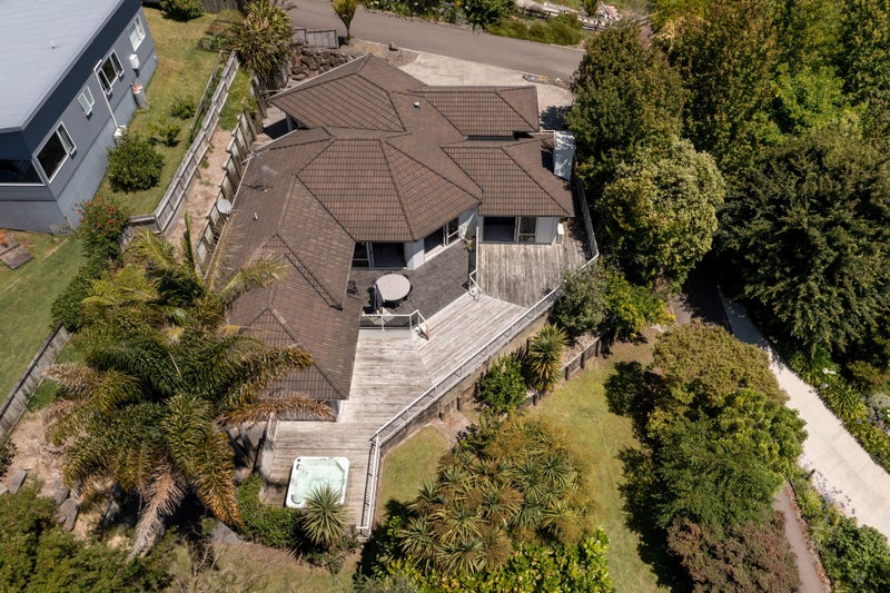 8 Waiorakei Way, Welcome Bay, Tauranga - Carousel 50