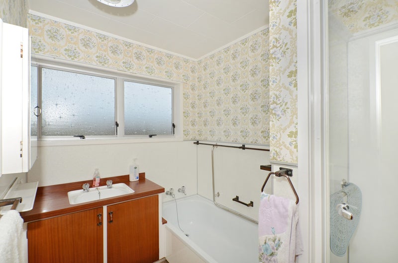 2/123 Kamo Road, Kensington, Whangarei - Carousel 10