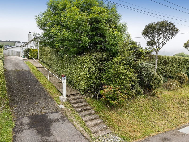 35 Hugh Street, Sawyers Bay, Port Chalmers - Carousel 21