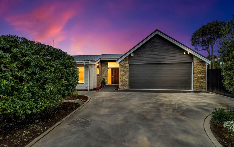 14 Radiata Avenue, Parklands, Christchurch - Carousel 24