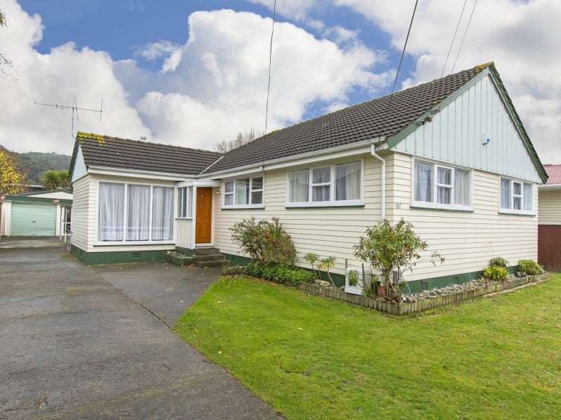 187 Taita Drive, Avalon, Lower Hutt - Carousel 2