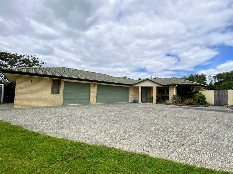 132 Helenslee Road, Pokeno - Carousel 1