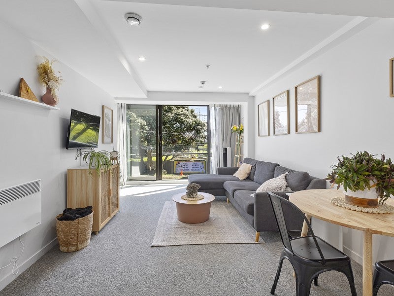 2A/21 Rugby Street, Mount Cook, Wellington - Carousel 1