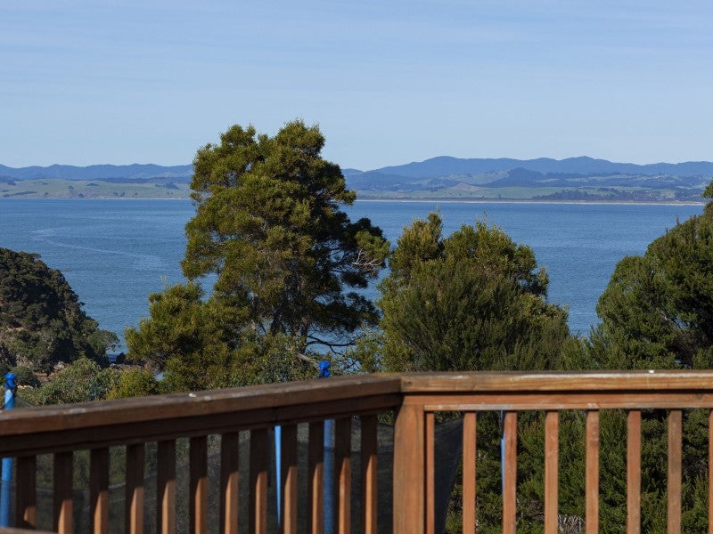 10 De Surville Road, Karikari Peninsula, Kaitaia - Carousel 1