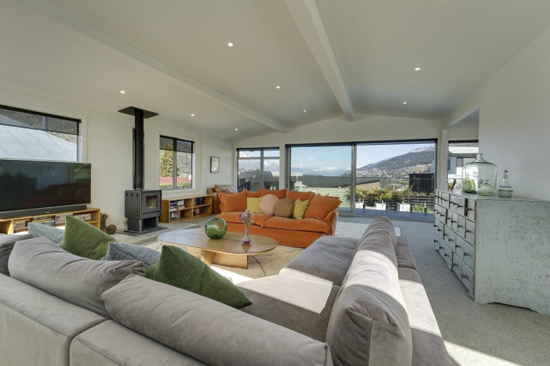 21 McBride Street, Frankton, Queenstown - Carousel 2