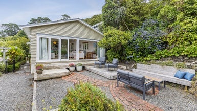 44 Baroda Street, Khandallah, Wellington - Carousel 1