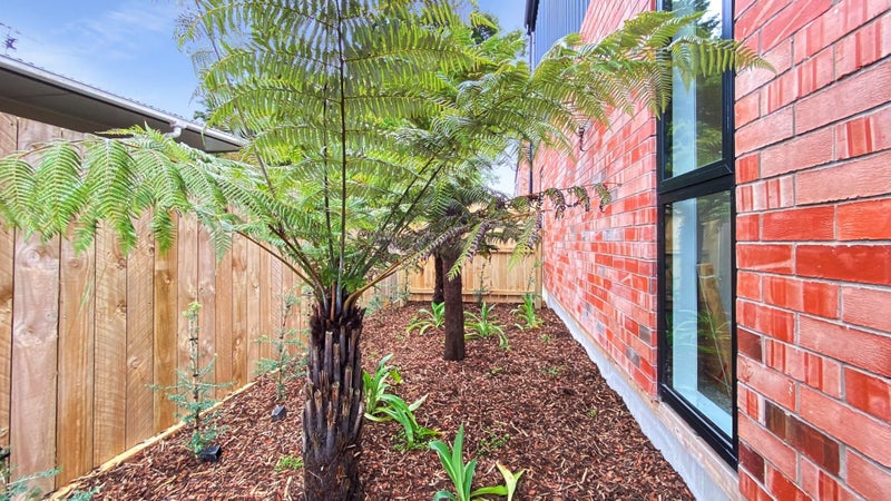 4 Whakarato Way, Takanini, Auckland - Carousel 13