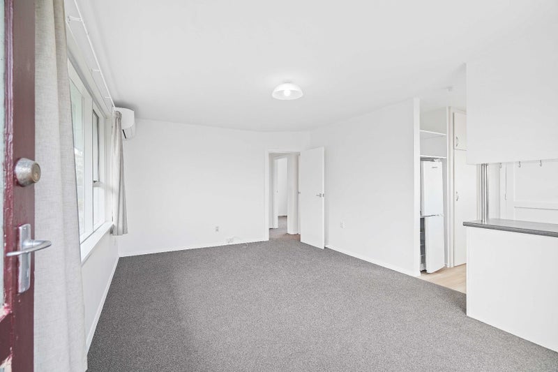 1/178 Yaldhurst Road, Sockburn, Christchurch - Carousel 2