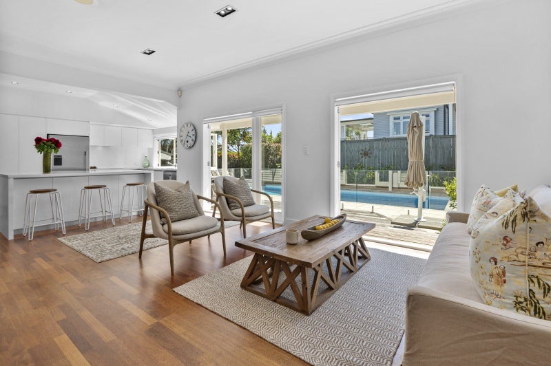 33 Ferryhill Road, Epsom, Auckland - Carousel 2