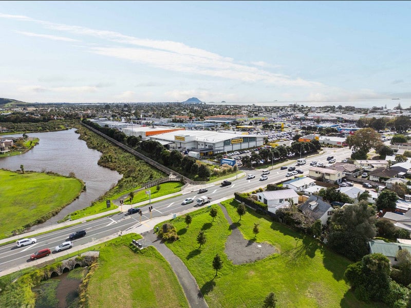 39B Domain Road, Papamoa Beach, Papamoa - Carousel 2