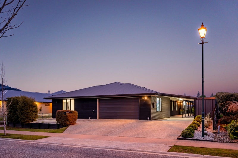 18 Ash Avenue, Albert Town, Wanaka - Carousel 1