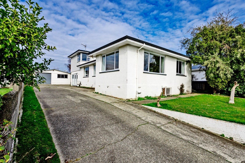 4 Talbot Place, Hargest, Invercargill - Carousel 1