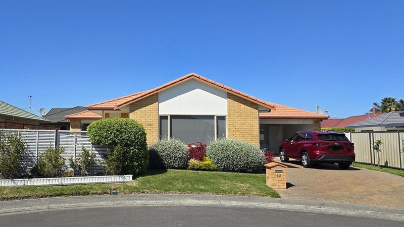 12 Caulfield Place, Taradale, Napier - Carousel 1