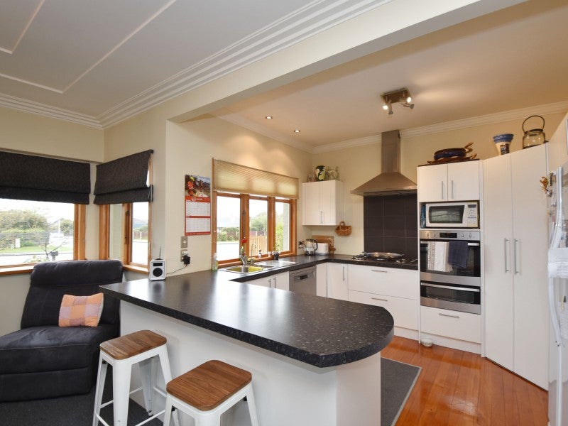 207 Layard Street, Waverley, Invercargill - Carousel 2