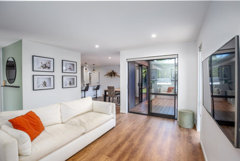 41 Rosslands Avenue, Karaka, Papakura - Carousel 2