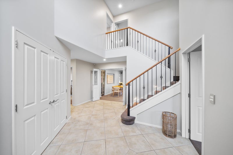 8 Caroline Way, Northwood, Christchurch - Carousel 2