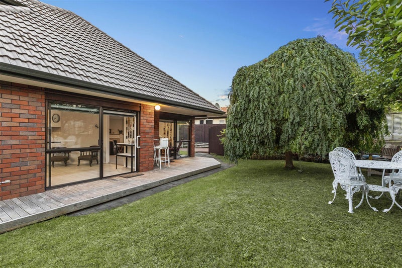 10A Miro Road, Greenlane, Auckland - Carousel 1