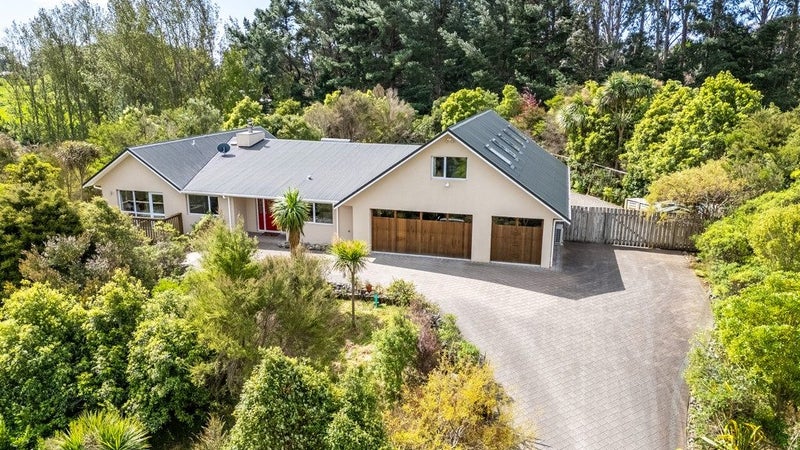 94 Peka Peka Road, Peka Peka, Waikanae - Carousel 1