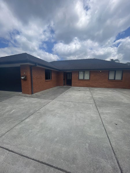 67 Fairview Avenue, Fairview Heights, Auckland - Carousel 21