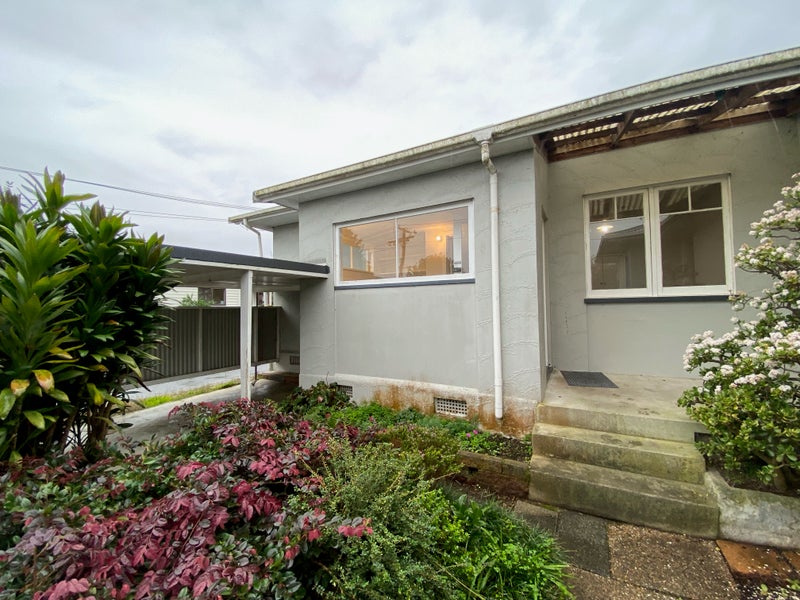 33B Alverston Street, Waterview, Auckland - Carousel 1
