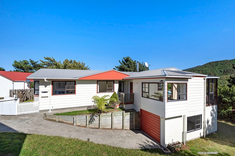 234 Mitchell Street, Brooklyn, Wellington - Carousel 1