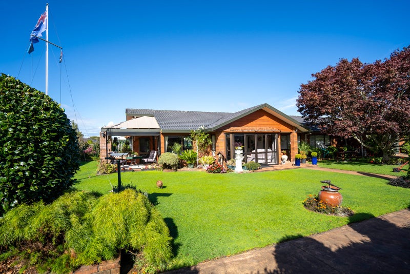 54 Raleigh Street, Leamington, Cambridge - Carousel 1