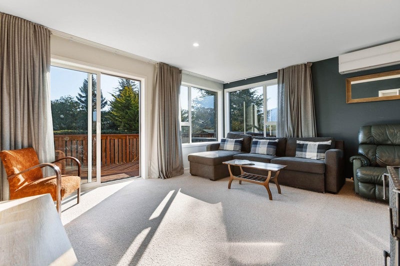 18 Elizabeth Street, Lake Hāwea - Carousel 2