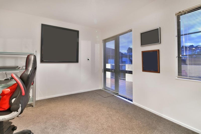 4/19 Langana Avenue, Browns Bay, Auckland - Carousel 15