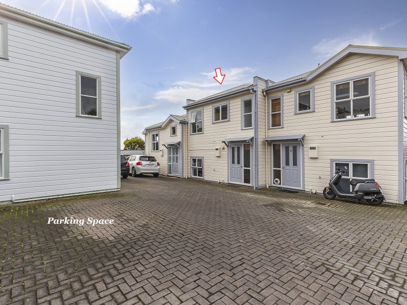 7/25 Mana Street, Vogeltown, Wellington - Carousel 2