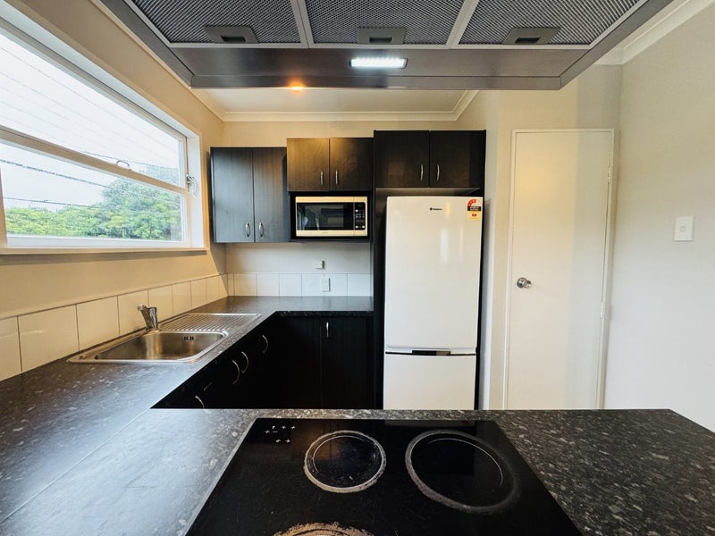 49B Park Road, Miramar, Wellington - Carousel 2