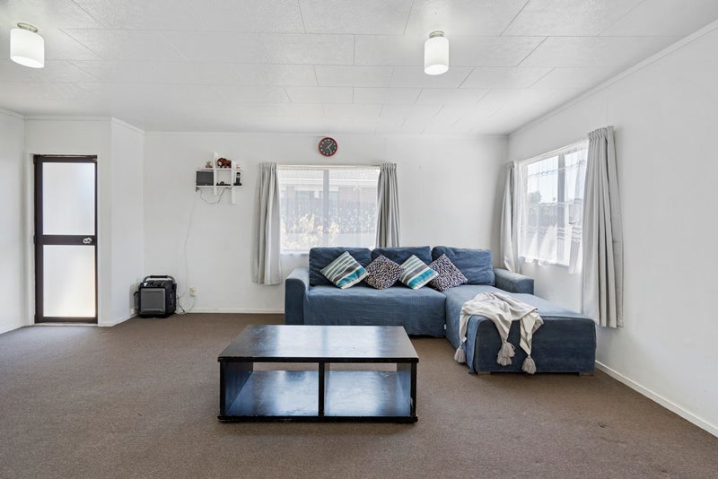 2/40 Limond Street, Randwick Park, Auckland - Carousel 2