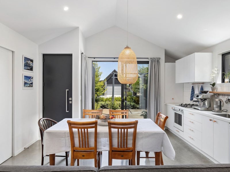 3 Bellamore Street, Lake Hayes, Queenstown - Carousel 2