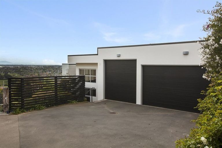 2A Foxfield Lane, Westmorland, Christchurch - Carousel 25