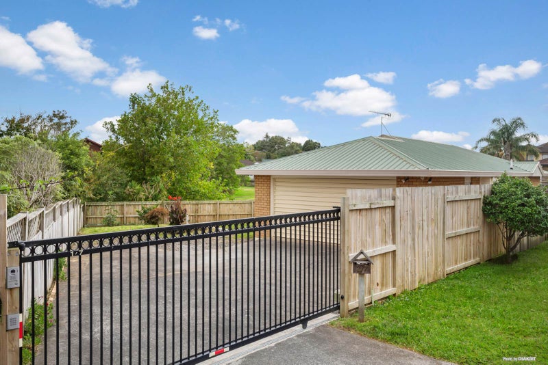 1/7 Emma Court, Northpark, Auckland - Carousel 2