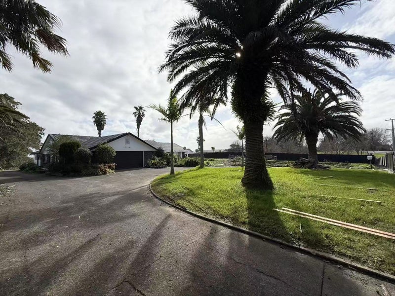 322 Point View Drive, Dannemora, Auckland - Carousel 2