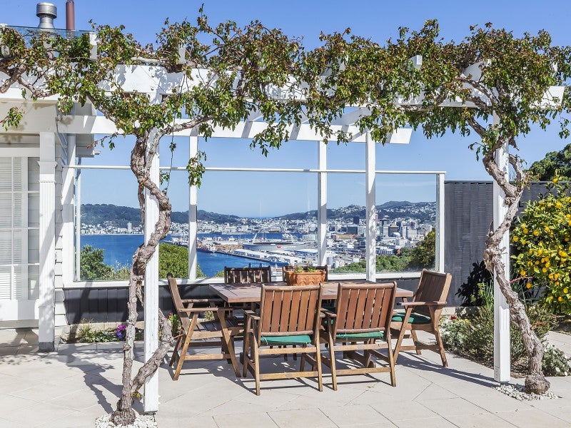 8 Rama Crescent, Khandallah, Wellington - Carousel 2