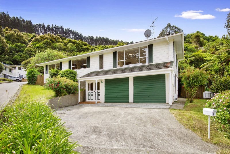 8 Westhaven Drive, Tawa, Wellington - Carousel 20