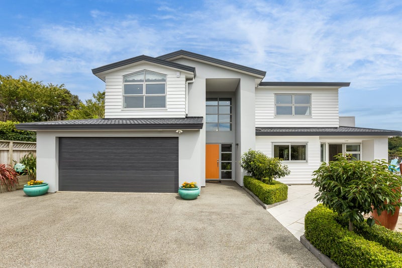 9A Observatory Close, Whitby, Porirua - Carousel 2