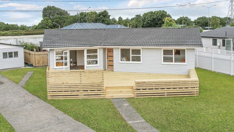 81 Chichester Drive, Rosehill, Papakura - Carousel 1