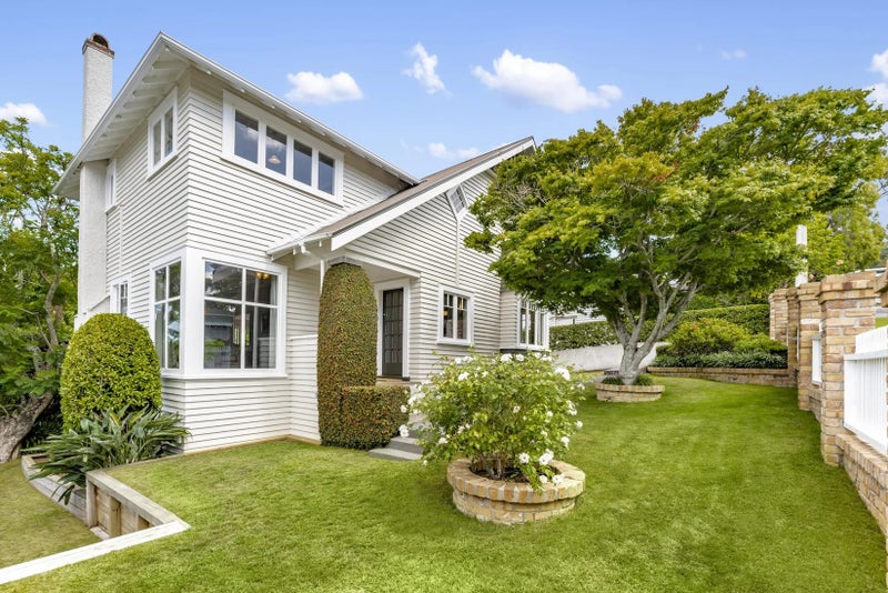 11 Warrington Road, Remuera, Auckland - Carousel 2
