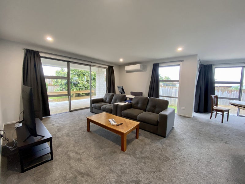 26B Rolleston Street, Kihikihi, Te Awamutu - Carousel 2