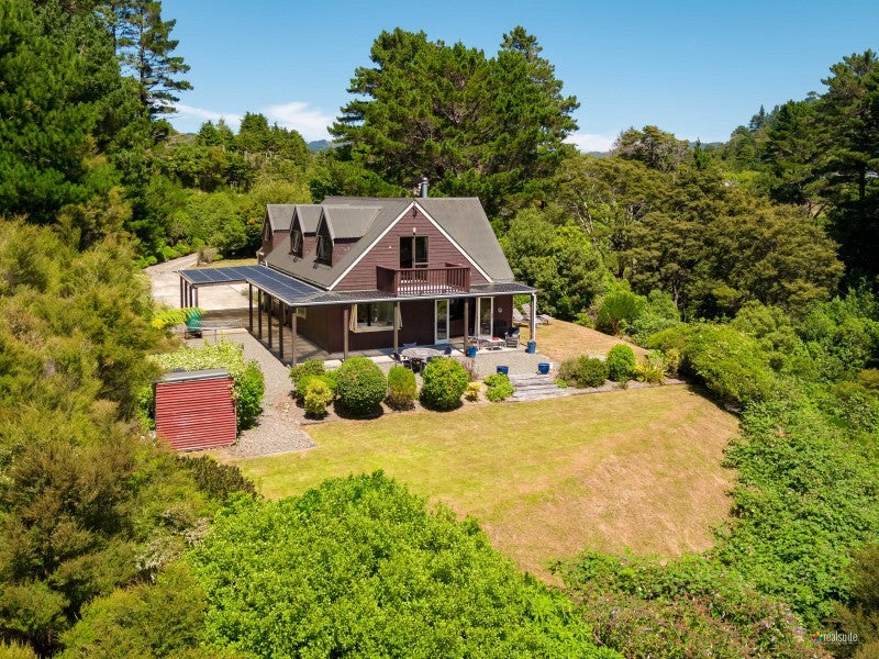 13 Sierra Way, Blue Mountains, Upper Hutt - Carousel 1