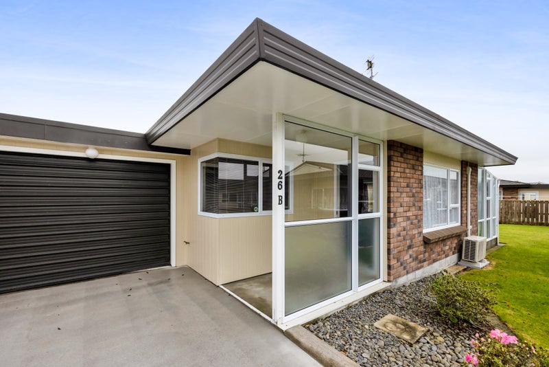26B Cloten Road, Stratford, Stratford - Carousel 2